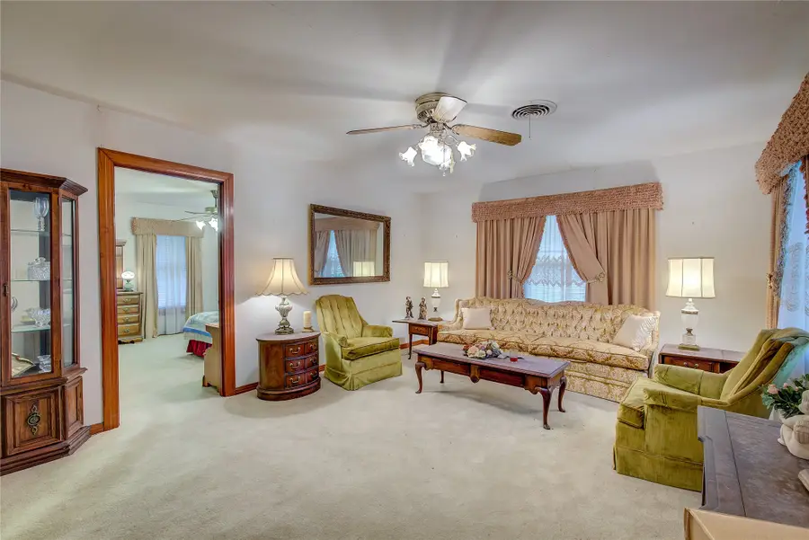 7209 Hackberry Drive, Greenville, TX 75402 - Image #3