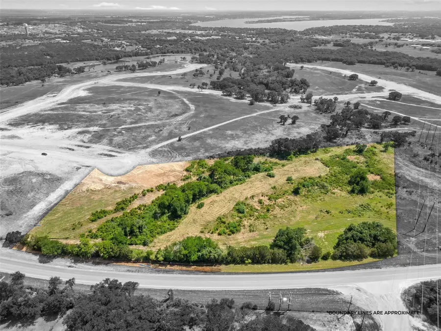 1066 Ranch Vista Road, Granbury, TX 76049 - Image #3