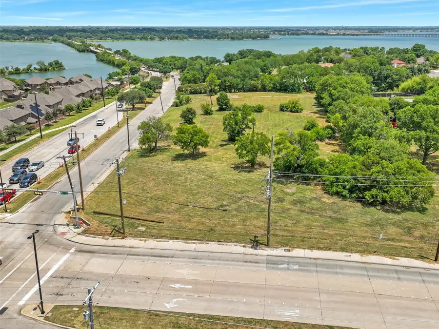 2202 Rowlett Road, Garland, TX 75043 - Image #3