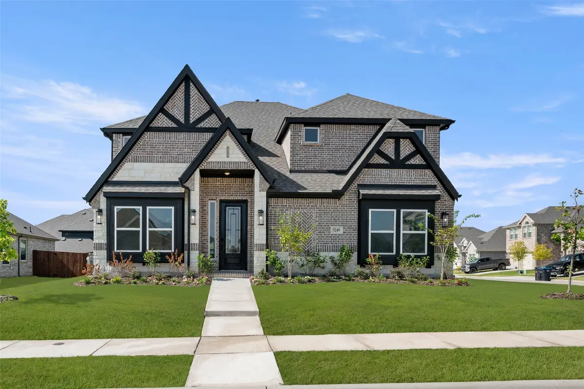 5249 Deep Creek Drive, Fort Worth, TX 76179 - Image #1