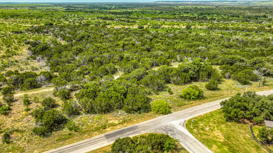 825 Spyglass Drive, Strawn Gordon, TX 76449 - Image #2