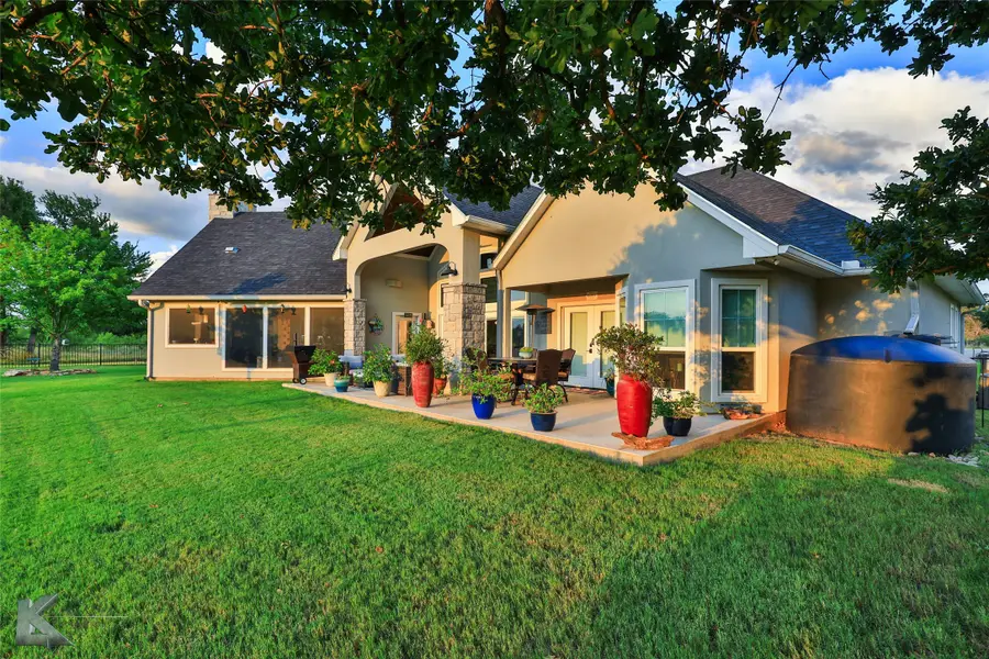 7530 Safe Harbor Dr, Brownwood, TX 76801 - Image #3