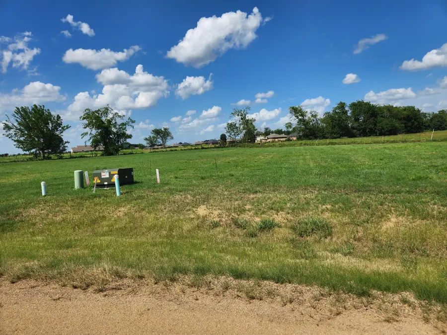 2408 Abigail Lane, Mabank, TX 75147 - Image #3