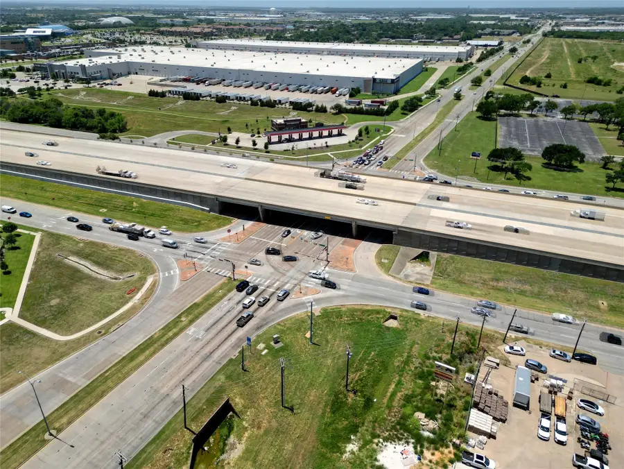 1200 W Pioneer Parkway, Grand Prairie, TX 75051 - Image #2