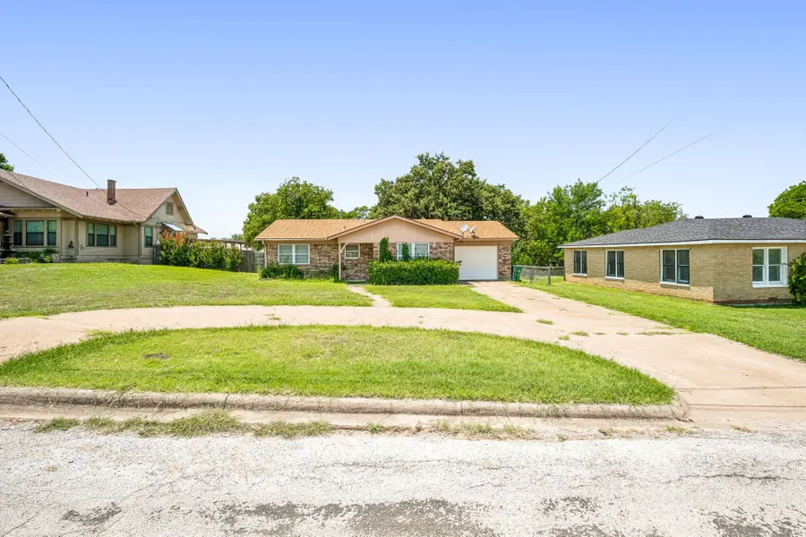 505 S Mulberry Street, Eastland, TX 76448 - Image #3