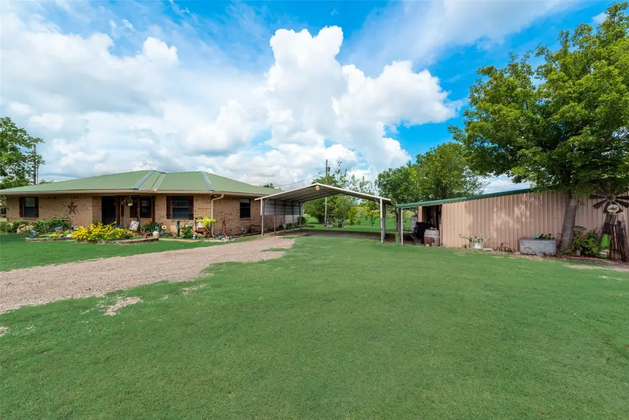 2073 Fm 1182, Ennis, TX 75119 - Image #2