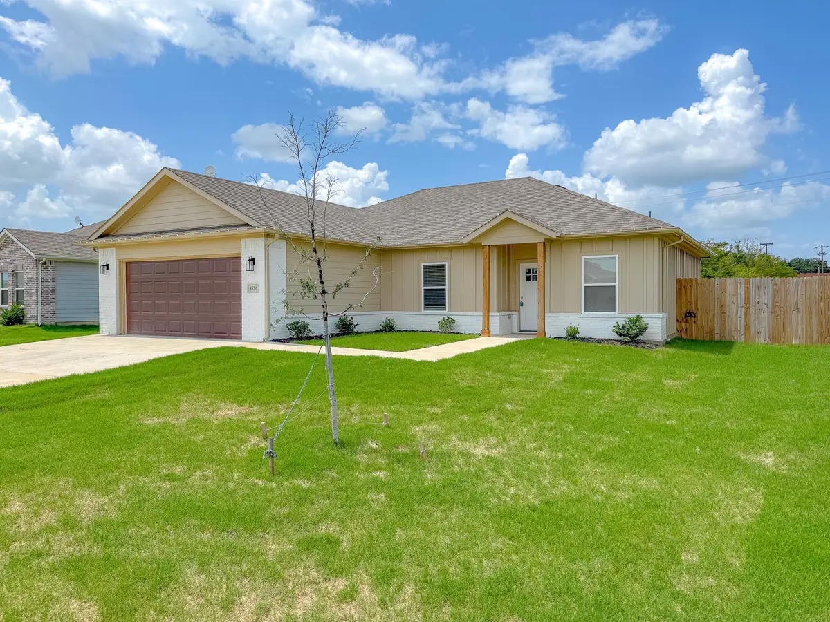 3820 Skylane Avenue, Corsicana, TX 75110 - Image #1
