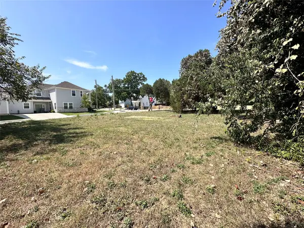 604 N Denley Drive, Dallas, TX 75203