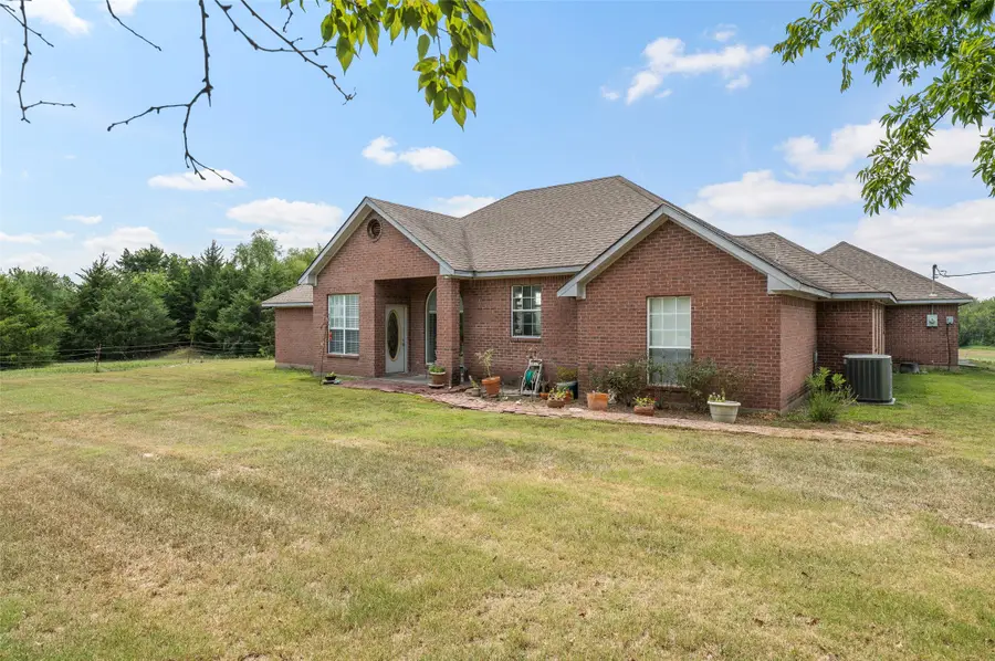 1579 County Road 3365, Ladonia, TX 75449 - Image #3