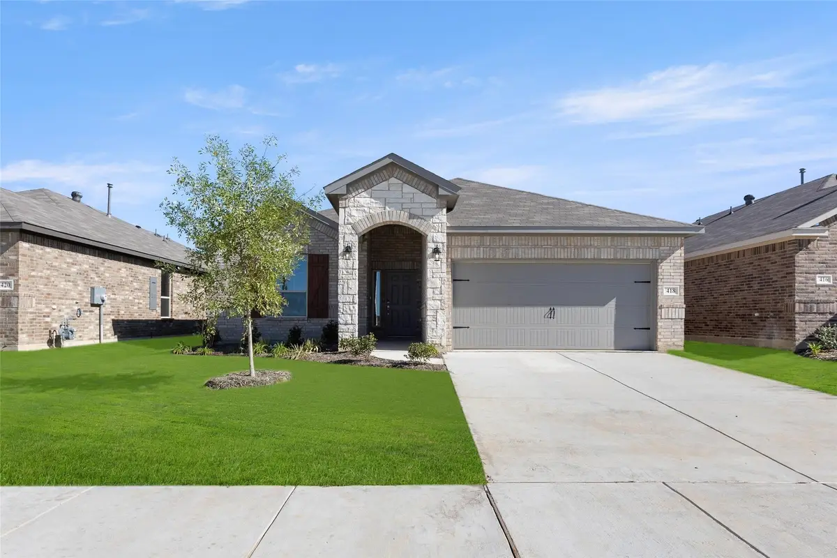 418 Comanche Drive, Cleburne, TX 76033 - #1