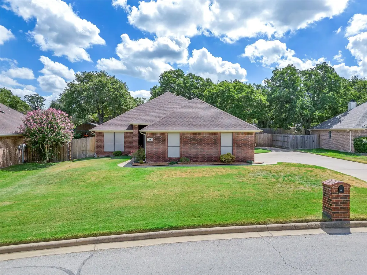 812 Linda Drive, Joshua, TX 76058 - Image #1