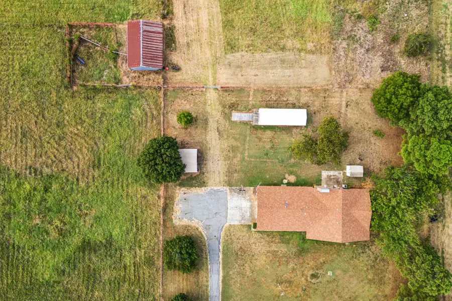 31092 Us Highway 82, Whitesboro, TX 76273 - Image #3