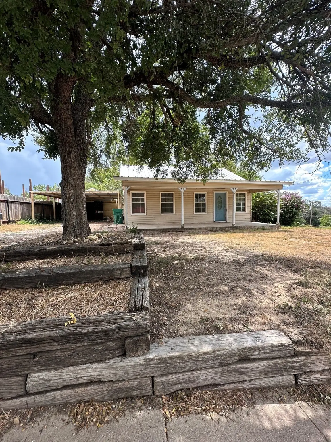 408 N Cage Street, Hamilton, TX 76531 - Image #1