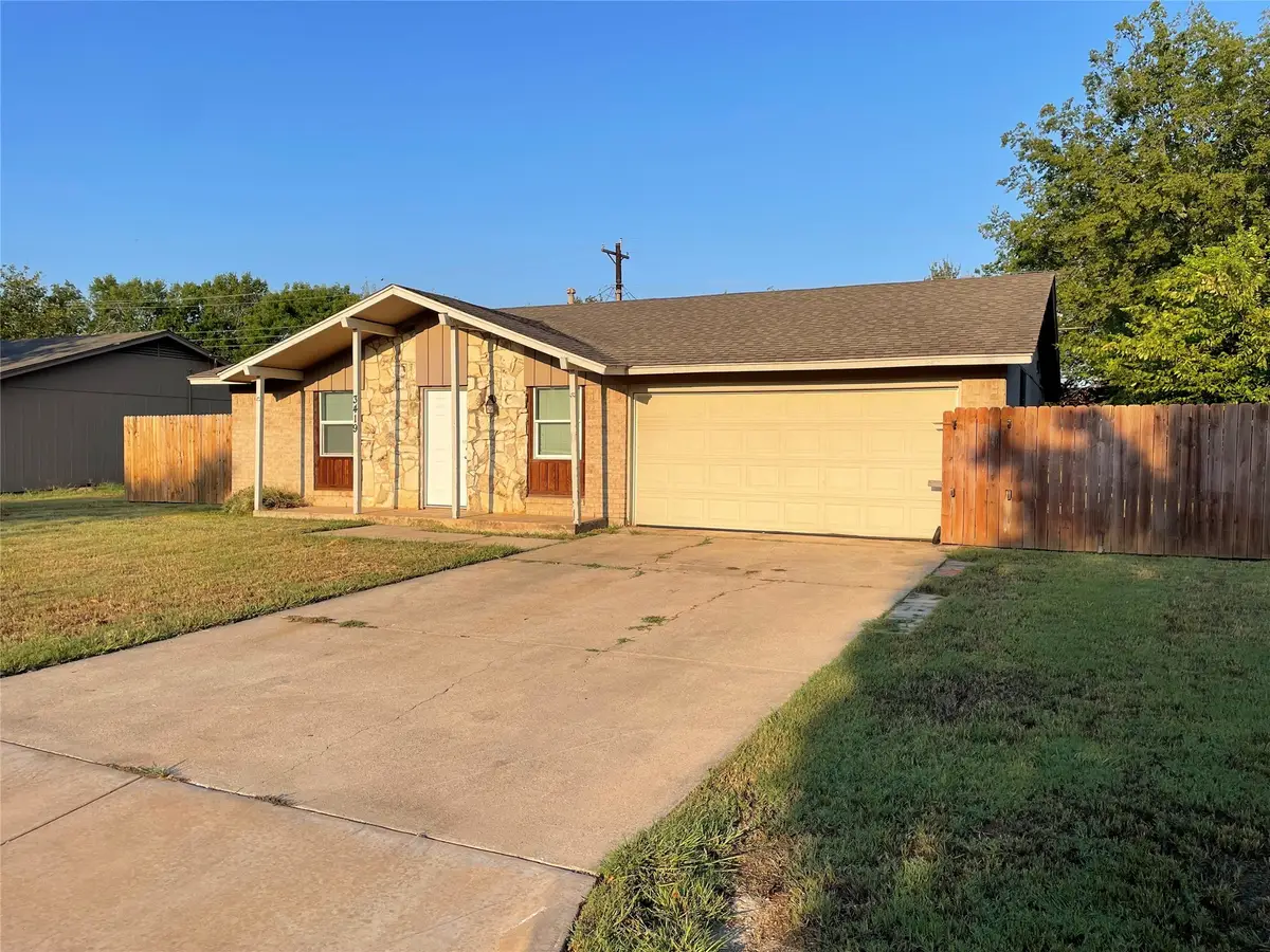 3419 Valley View Road, Denton, TX 76209 - Image #1