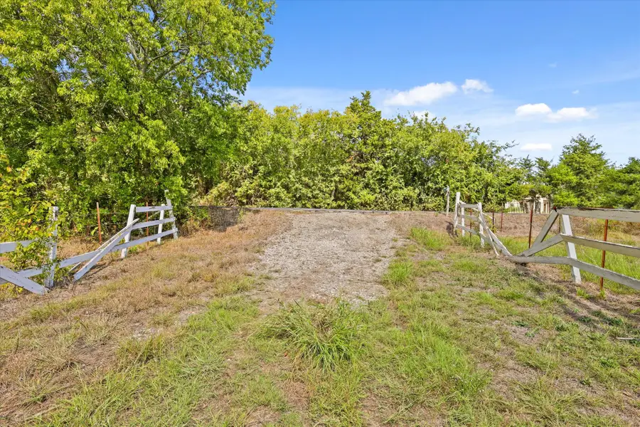988 County Road 655, Farmersville, TX 75442 - Image #2