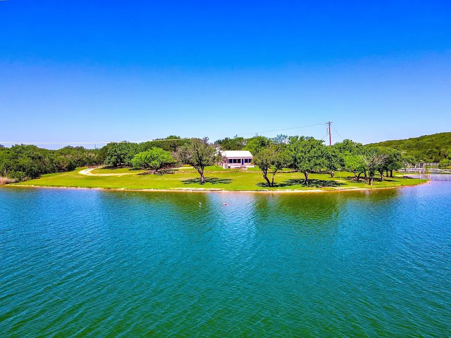 5005 Kingdom Drive, Possum Kingdom Lake, TX 76450 - Image #3