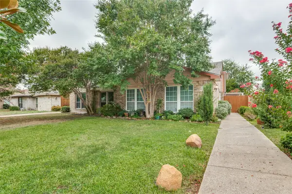 3021 Allister Street, Dallas, TX 75229
