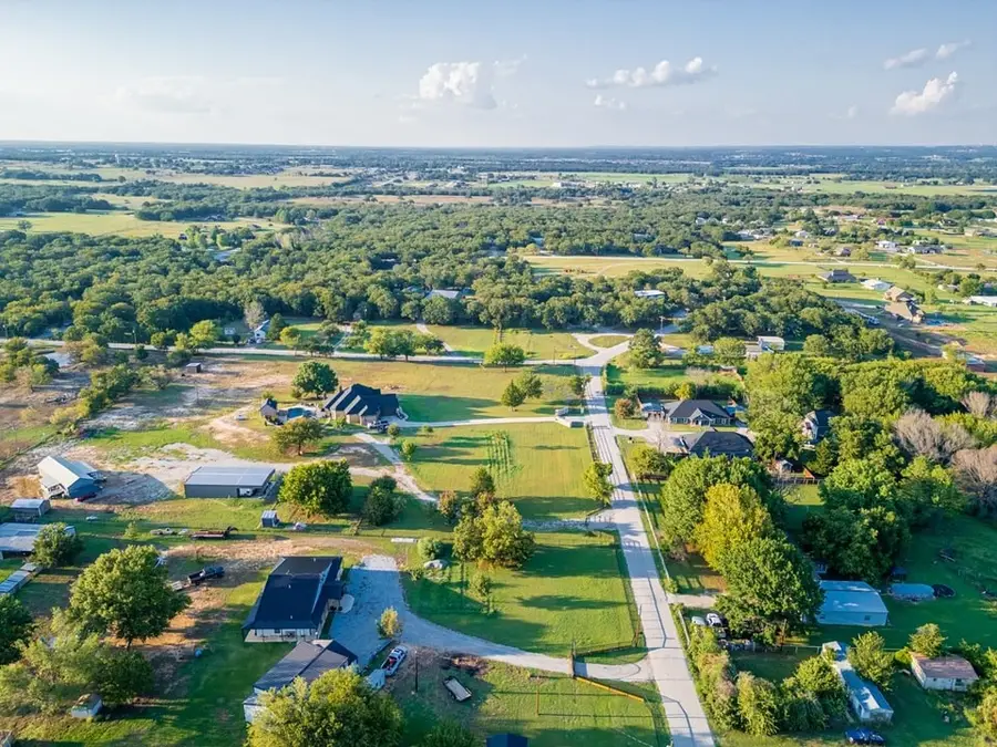 453 County Road 3383, Paradise, TX 76073 - Image #3