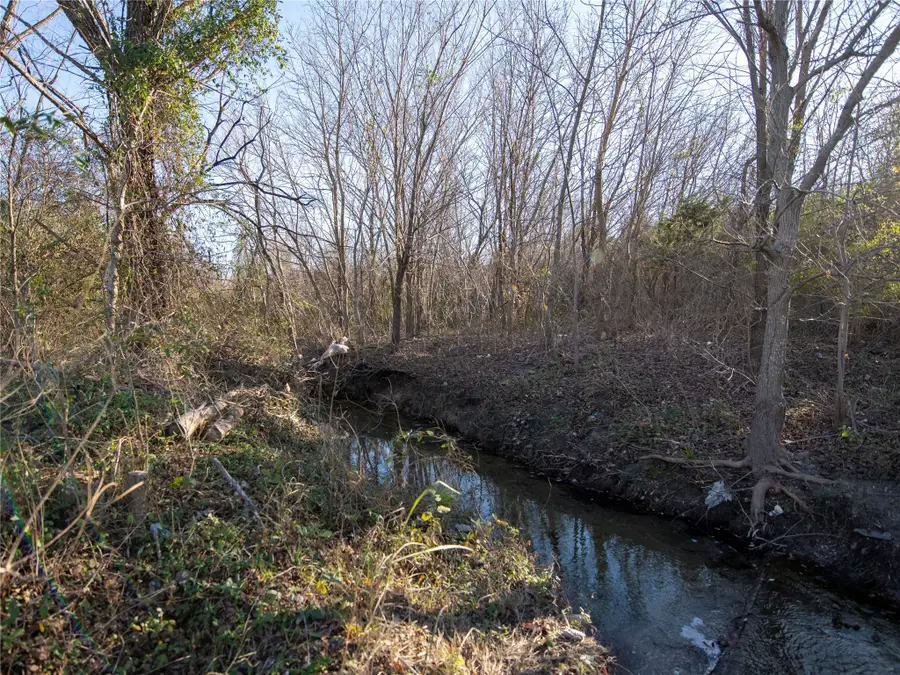 2701 Ames Road, Lancaster, TX 75134 - Image #3