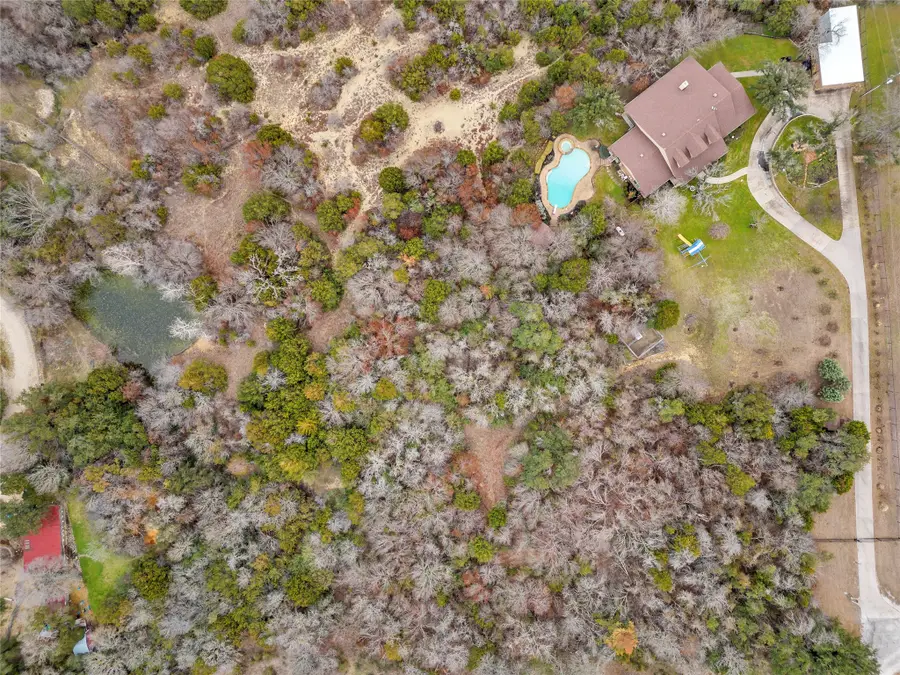 13823 Llano Drive, Weatherford, TX 76087 - Image #2