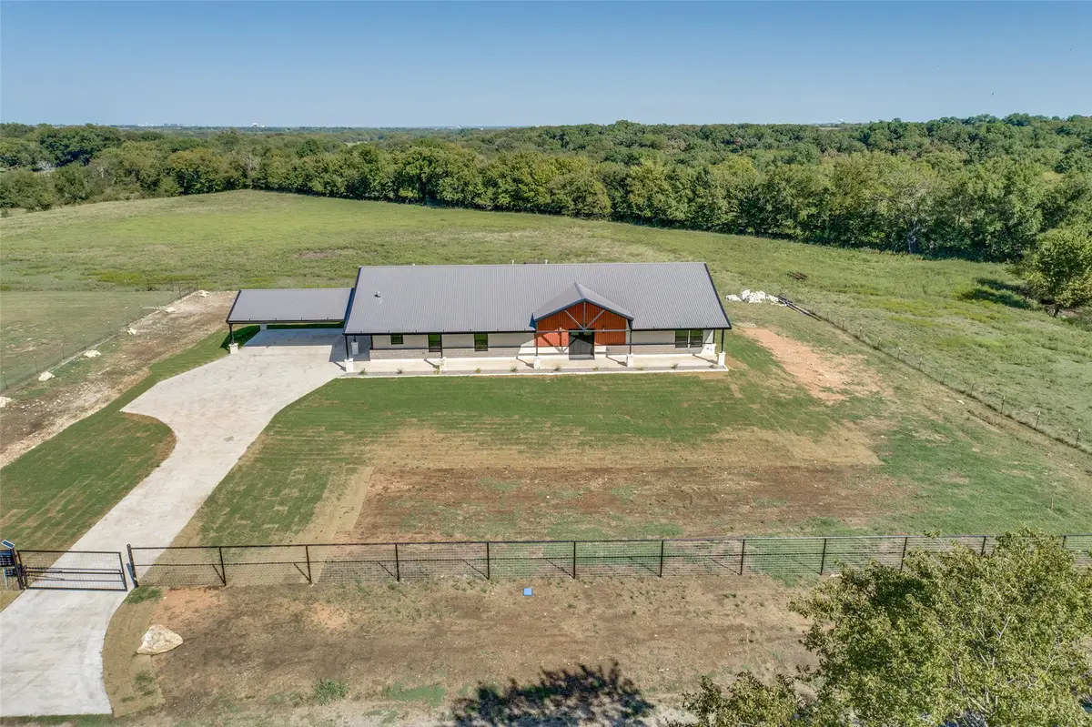 3410 Old Dorchester Road, Sherman, TX 75092 - Image #1