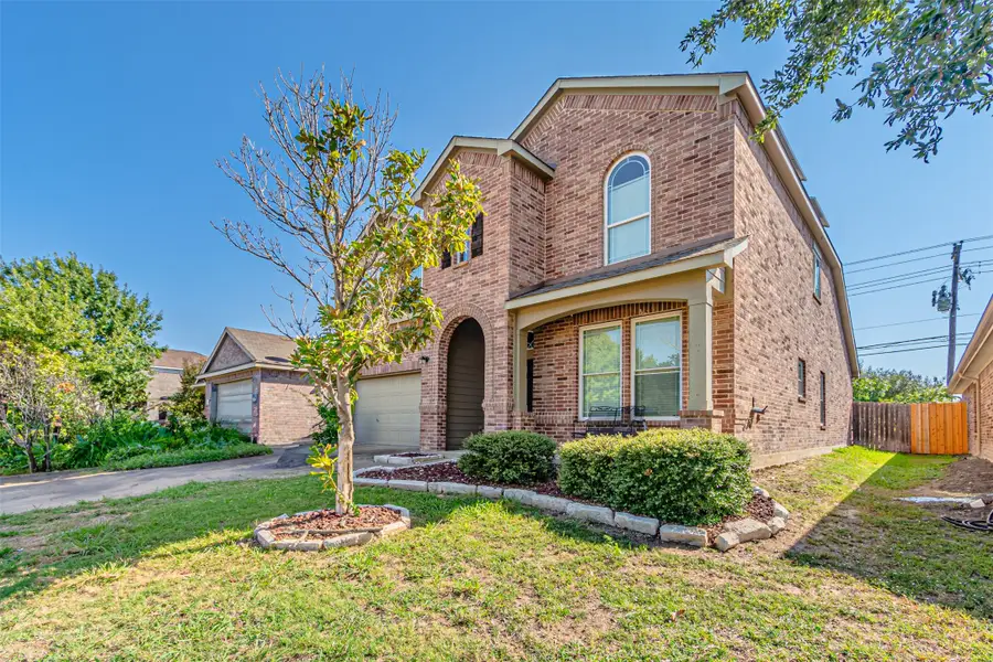 2008 New Braunfels, Forney, TX 75126 - Image #2