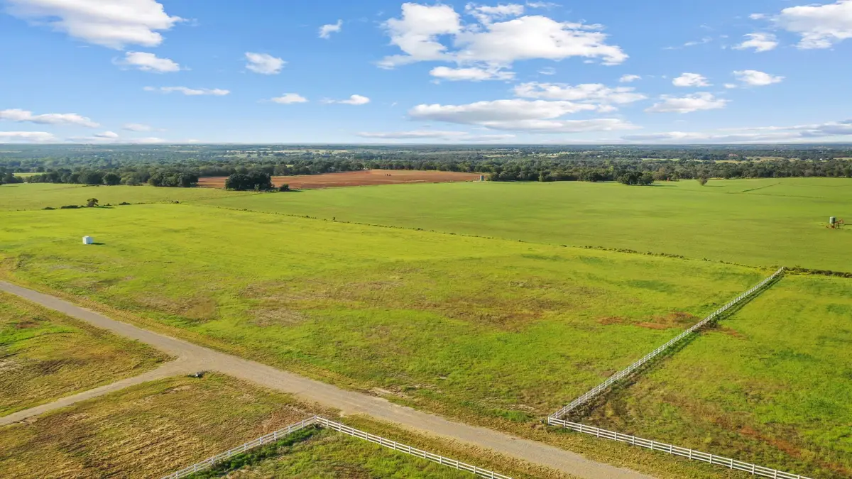 213 Homestead Court, Lipan, TX 76462 - Image #1