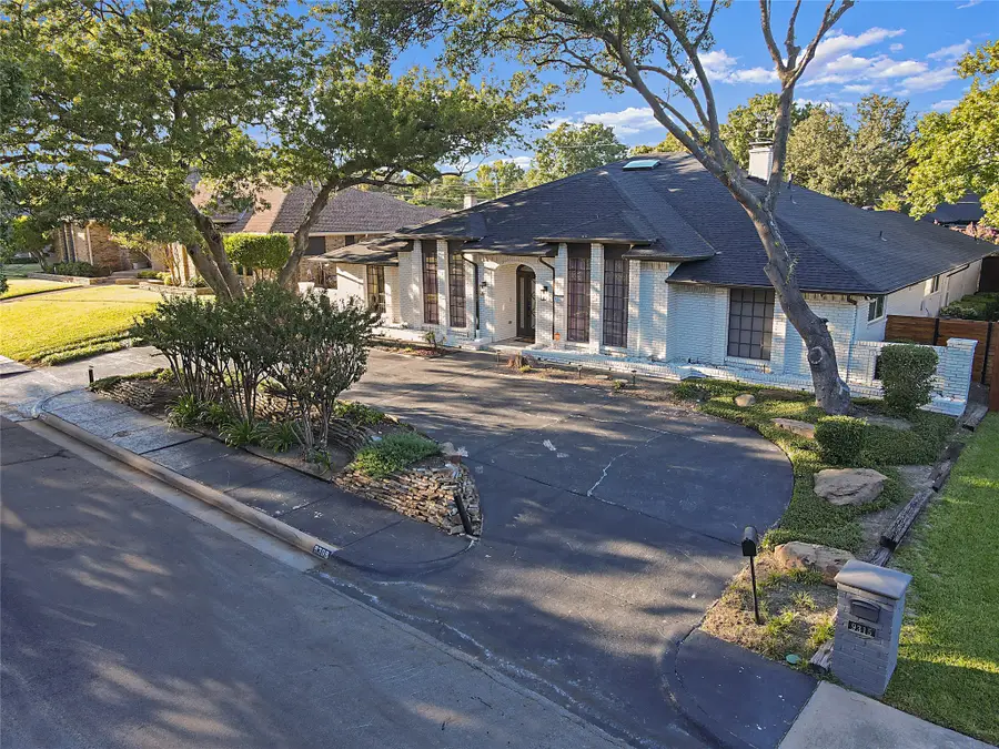 9309 Moss Farm Lane, Dallas, TX 75243 - Image #2