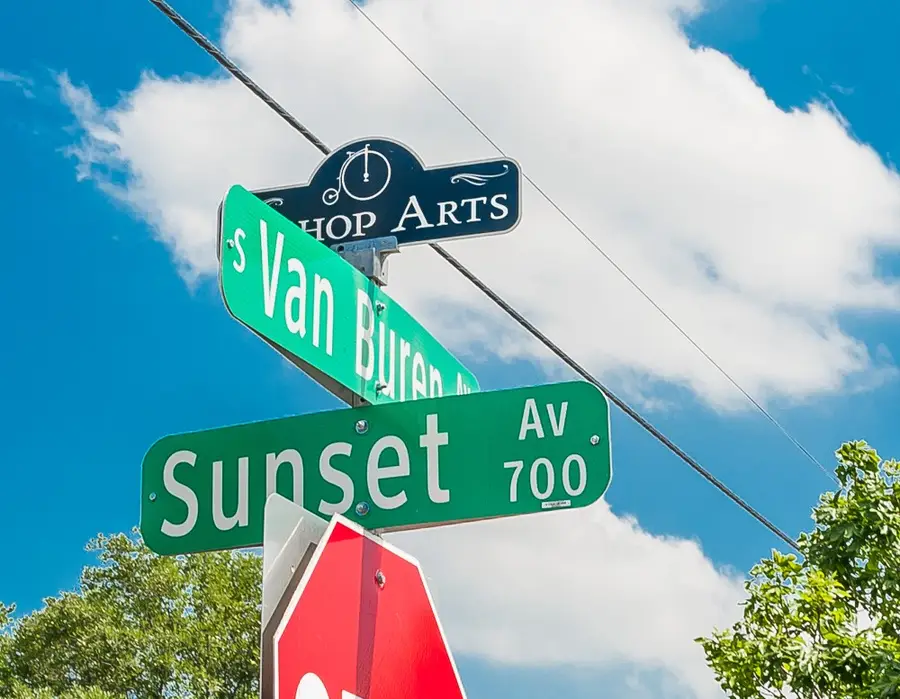 717-719 Sunset Avenue, Dallas, TX 75208 - Image #3