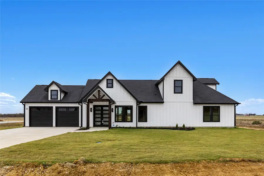 1230 Dixie Estates Way, Whitesboro, TX 76273 - Image #2