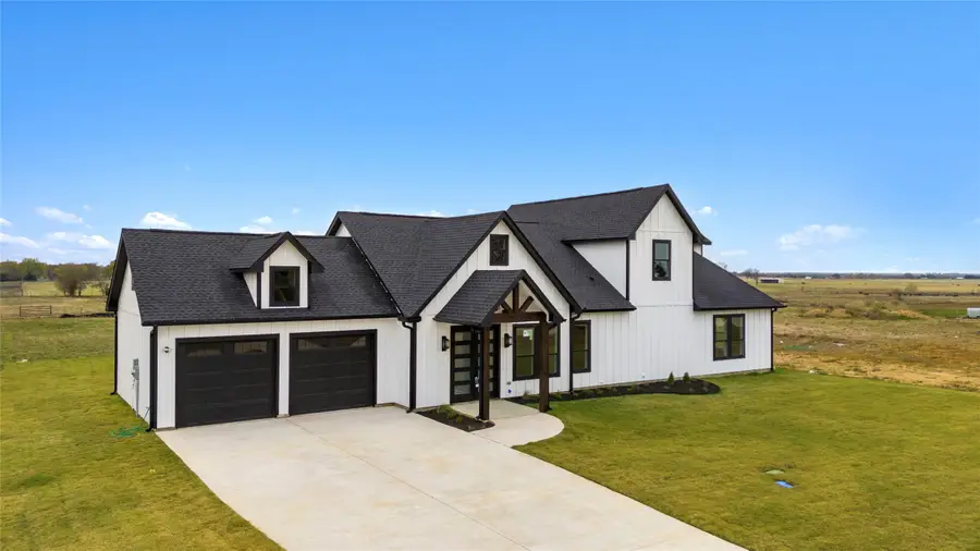 1230 Dixie Estates Way, Whitesboro, TX 76273 - Image #3