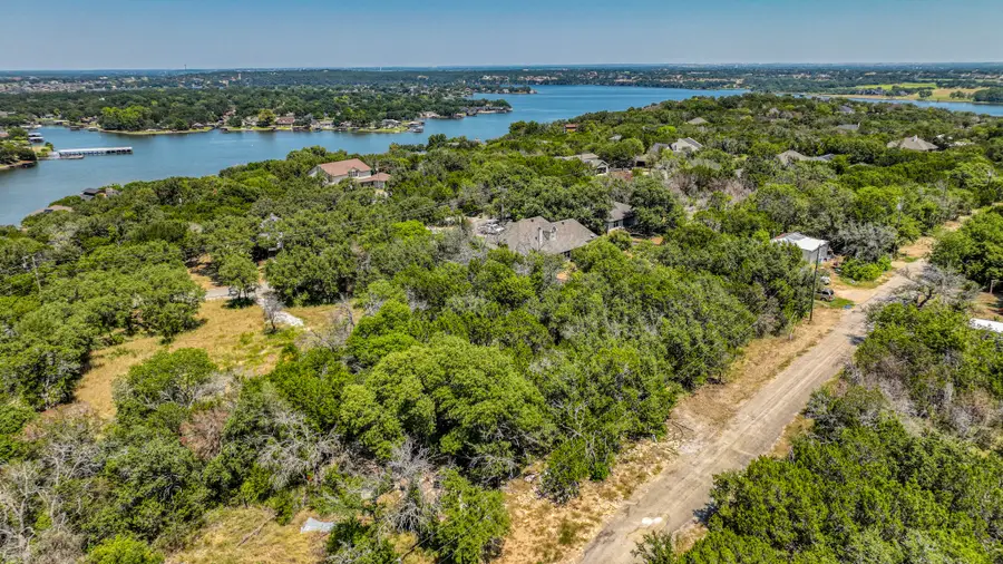 2116 Morningside Drive, Granbury, TX 76048 - Image #2