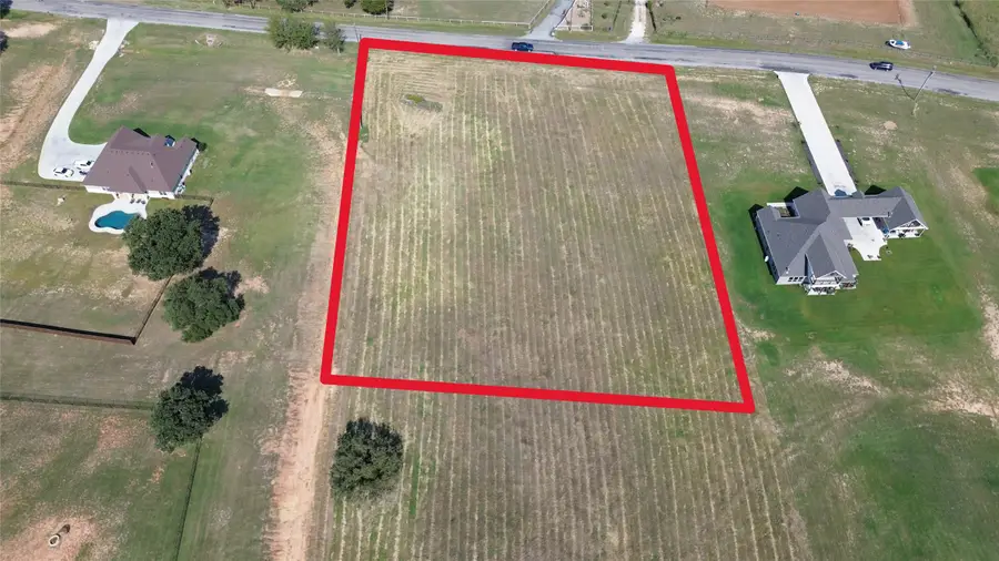 601 Williamson Road, Granbury, TX 76048 - Image #2