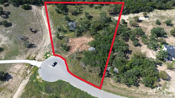 2041 Lacee Court, Granbury, TX 76048