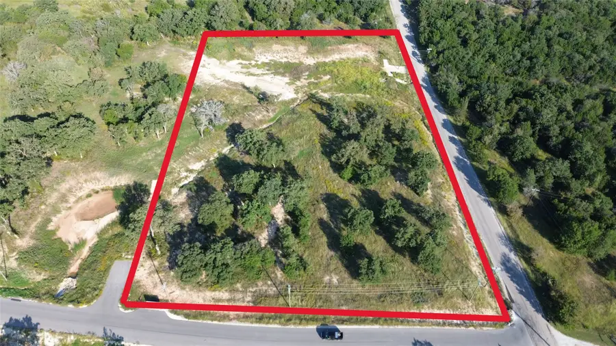 1000 Britt Drive, Tolar, TX 76476 - Image #2