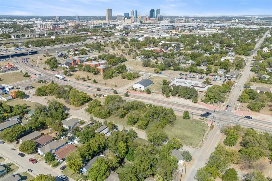 962 E Oleander Street, Fort Worth, TX 76104 - Image #3