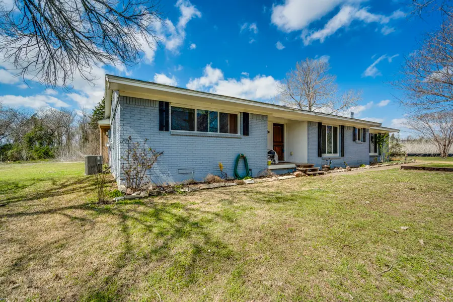 207 Ovilla Road, Waxahachie, TX 75167 - Image #3