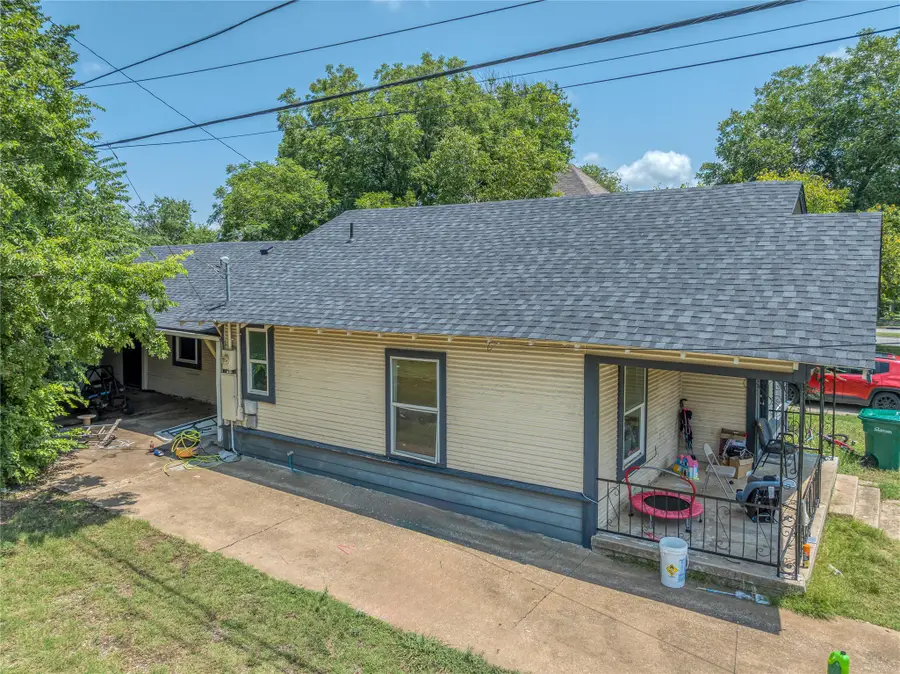 1417 E Chaffin Street, Sherman, TX 75090 - Image #2