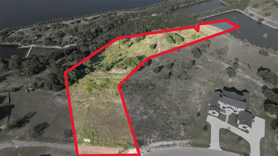 741 R C Luker Court, Granbury, TX 76048 - Image #3