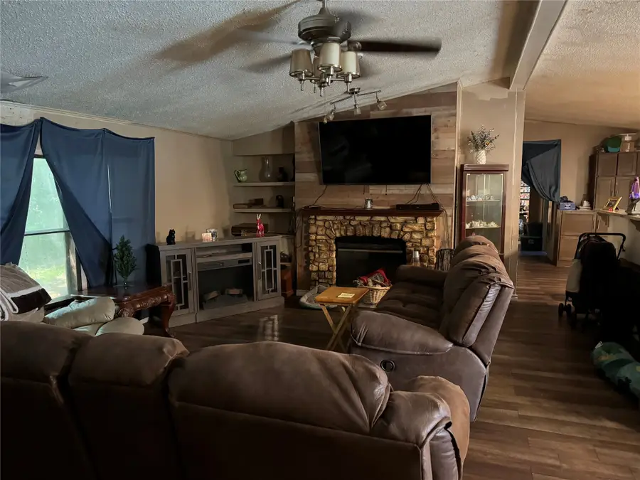 246 Overlook Trail, Gun Barrel City, TX 75156 - Image #2