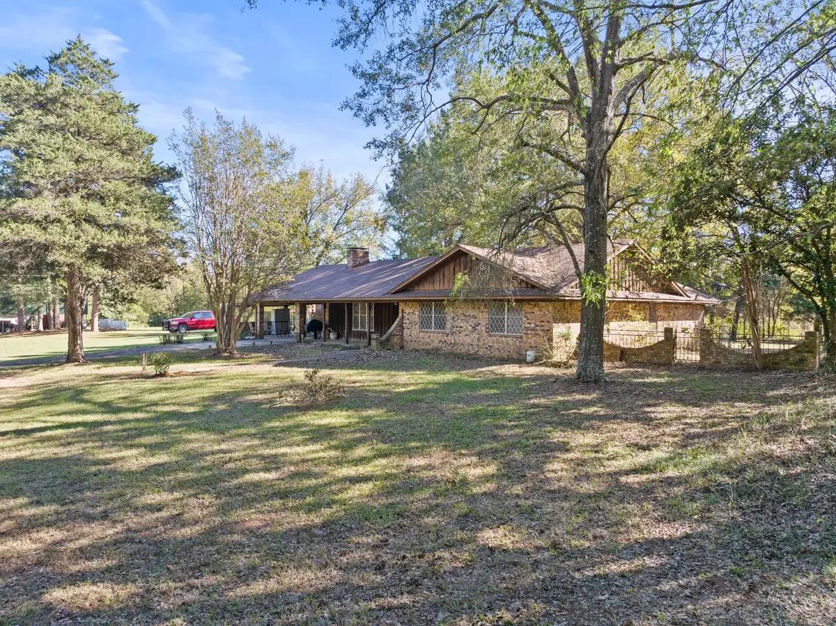 2602 Cr 4215, Mount Pleasant, TX 75455 - Image #1
