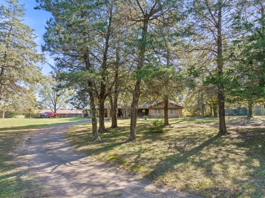 2602 Cr 4215, Mount Pleasant, TX 75455 - Image #3