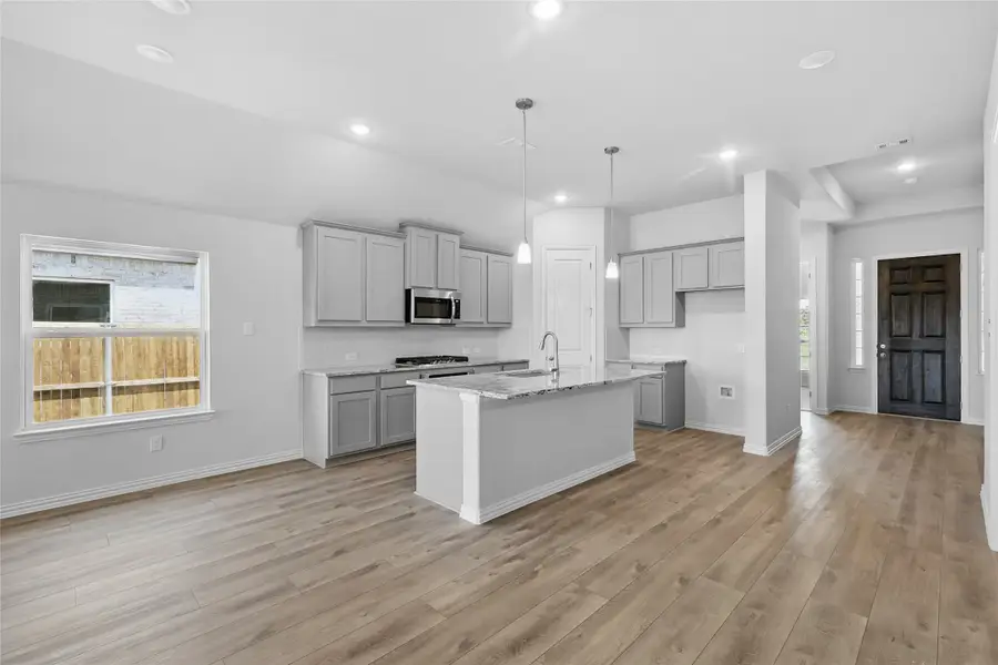 2711 Woodbrook Drive, Sherman, TX 75092 - Image #2