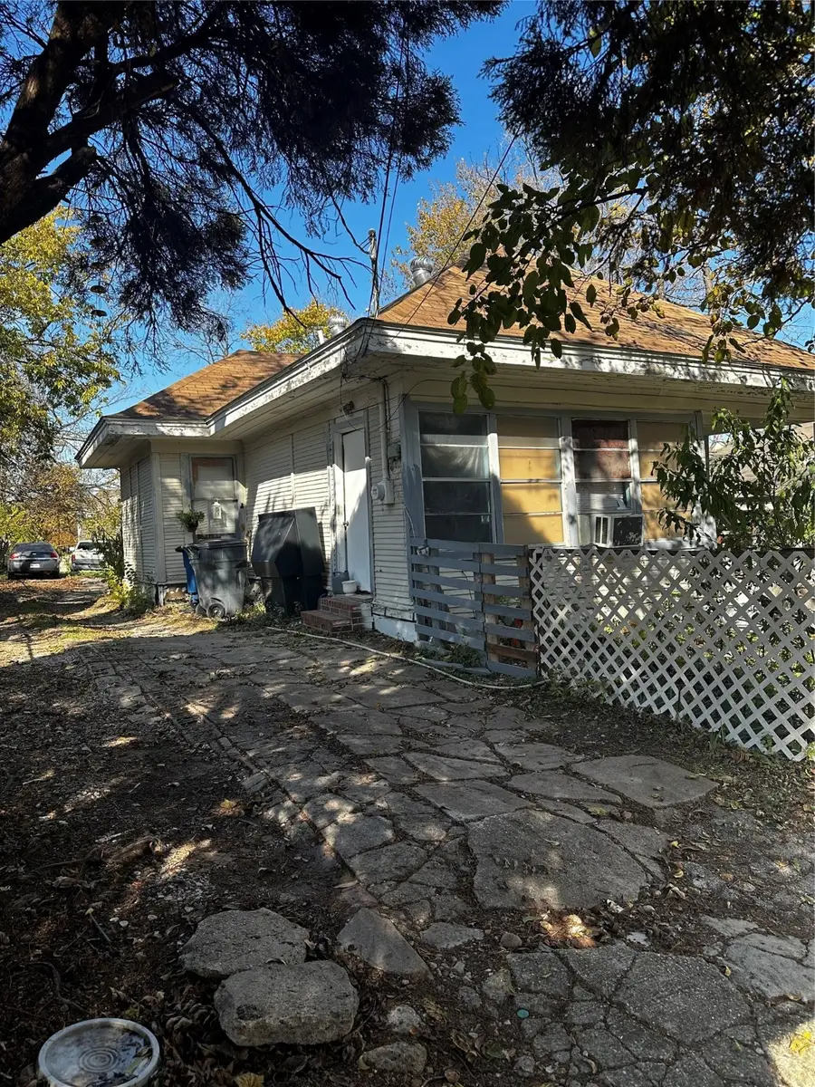 211 E 8th Street, Dallas, TX 75203 - Image #3