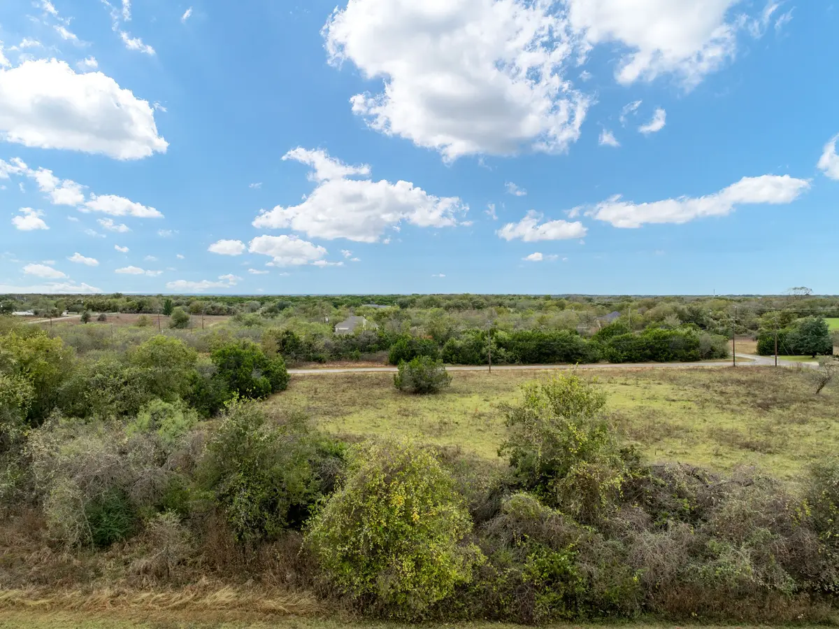 22146 Stanwood Drive, Whitney, TX 76692 - Image #1