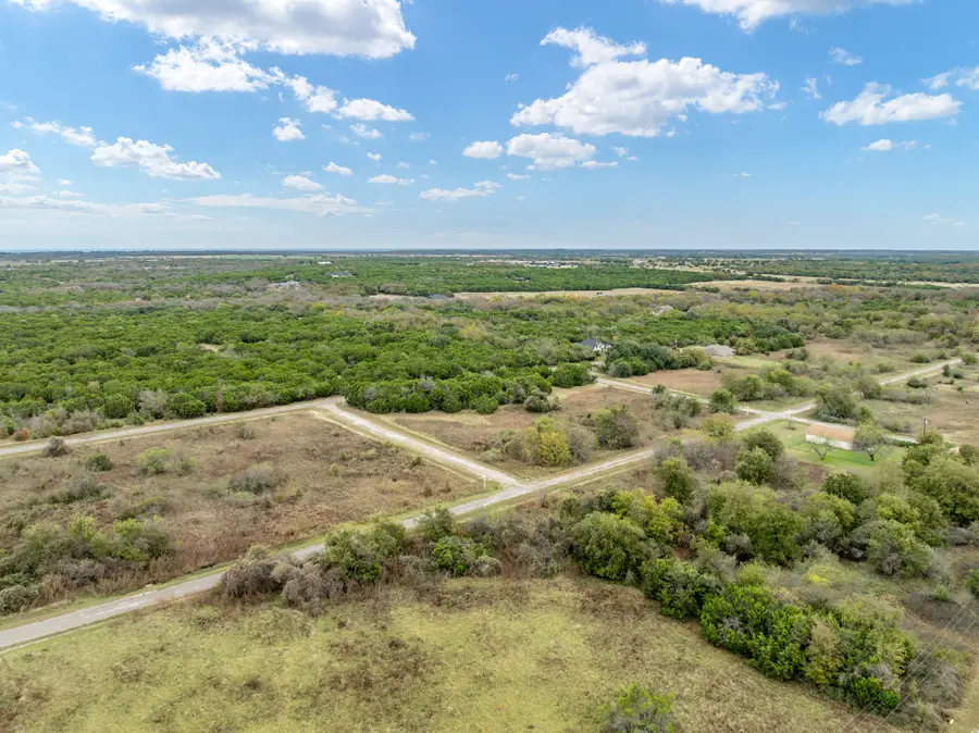 22146 Stanwood Drive, Whitney, TX 76692 - Image #3