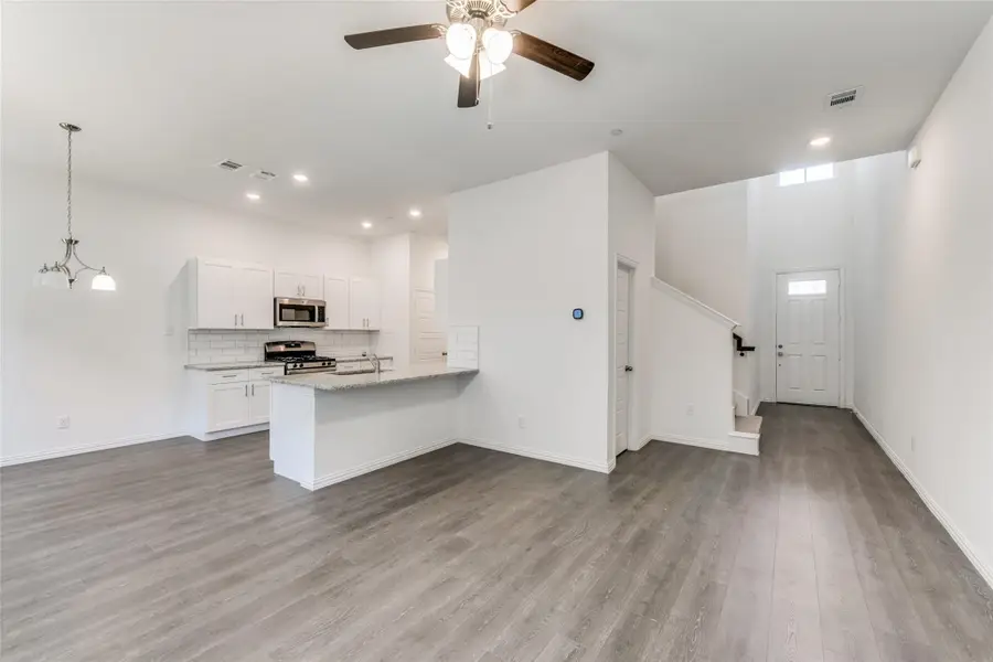 2422 Ash Lane, Sachse, TX 75048 - Image #3