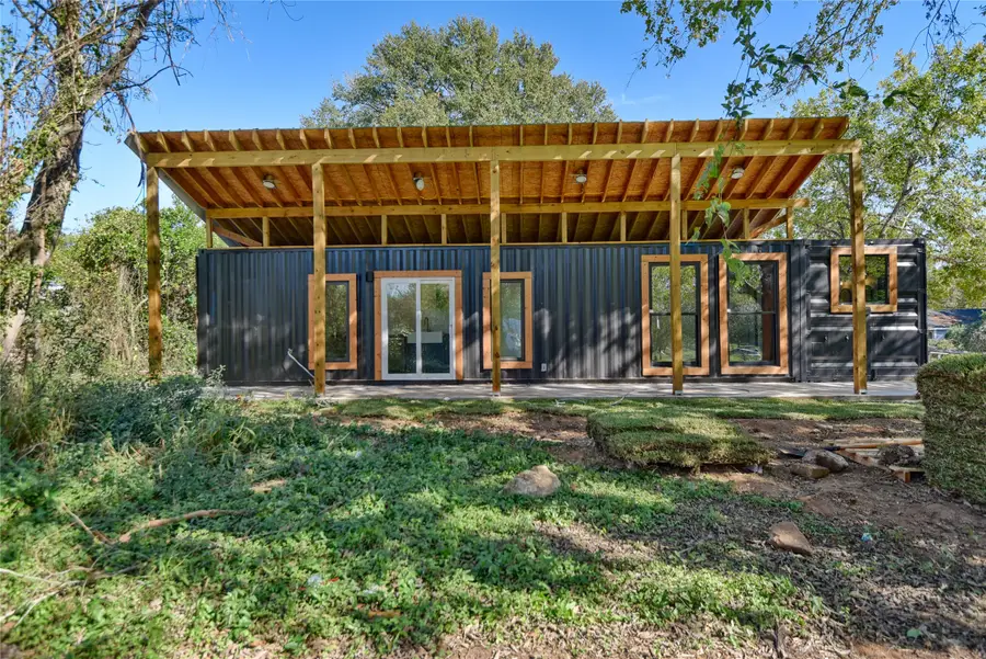 1501 Clay Street, Brenham, TX 77833 - Image #2