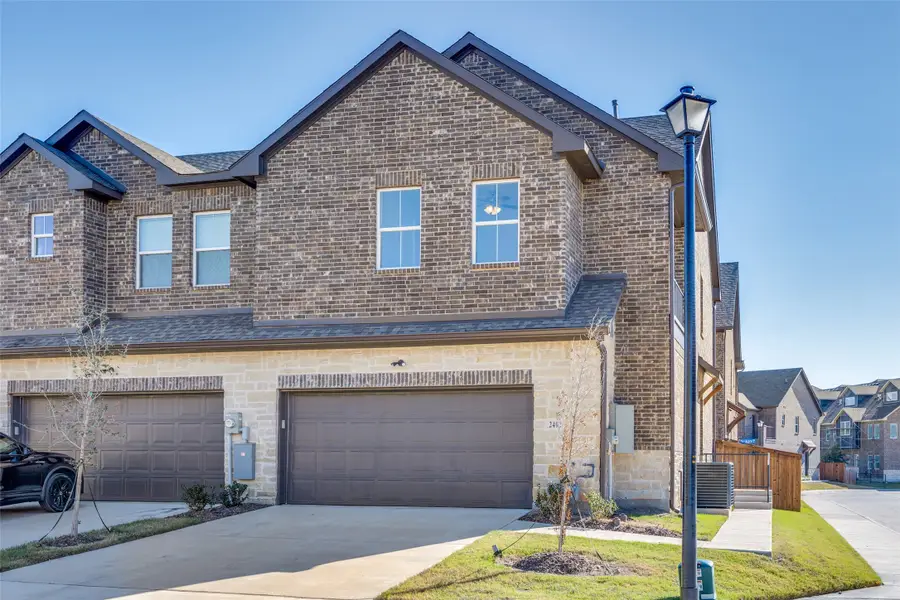 2402 Ash Lane, Sachse, TX 75048 - Image #2