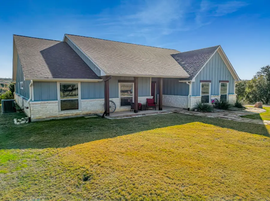 1626 Sawtooth Mountain Road, Graford, TX 76449 - Image #2